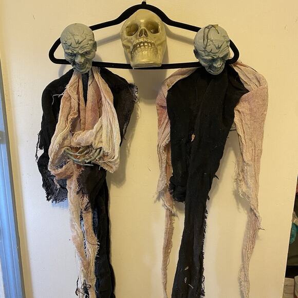 Unbranded Other - Hanging Halloween Scary Ghosts Skull Heads Seasonal Decoration Vintage Lot Of 3